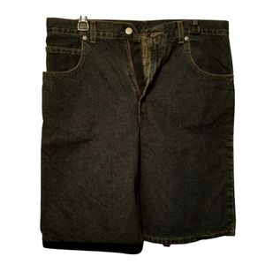 A) Vintage USA Patch Denim Shorts – Size 32 Men’s Black Jean Shorts 90s Style